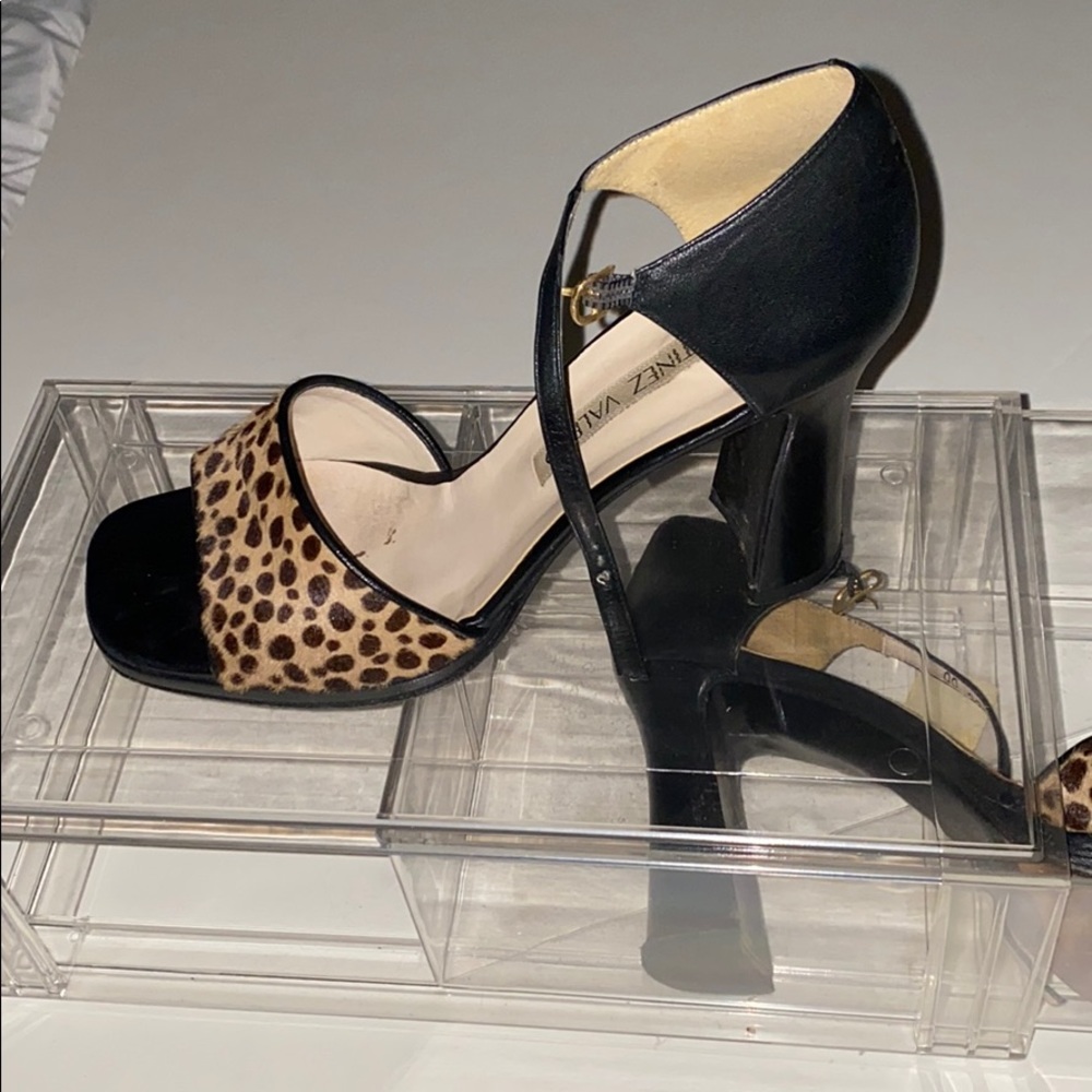 Retro fun heels with that 70s vibe
